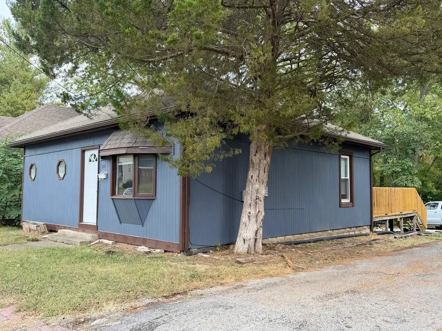 618 N 9th Street, Murphysboro, IL 62966 - #2
