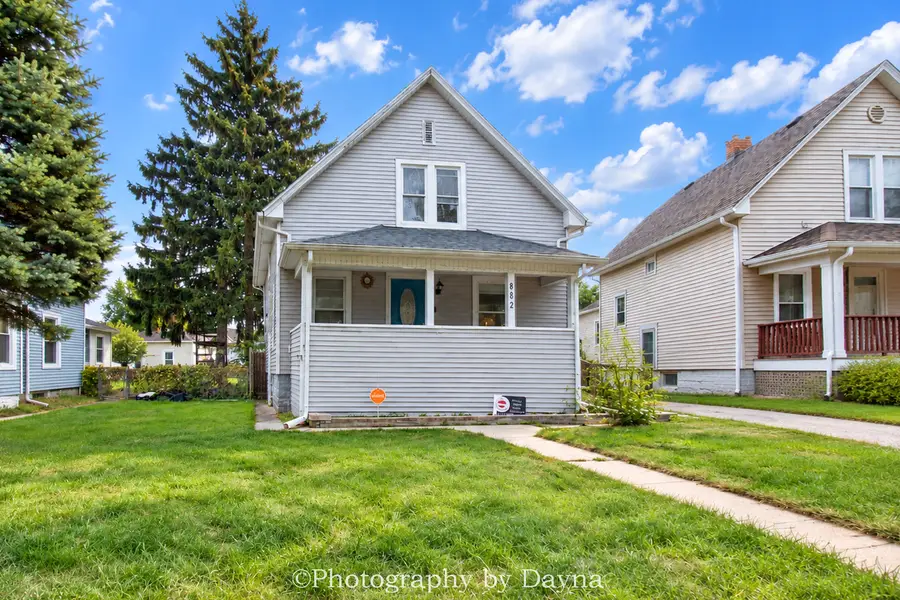 852 S 4th Avenue, Kankakee, IL 60901 - #2