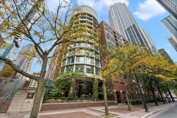 480 N Mcclurg Court #311, Chicago, IL 60611