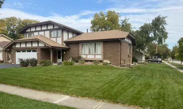 700 W 58th Street, Westmont, IL 60559
