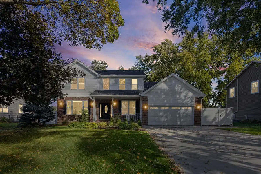 7517 Main Street, Darien, IL 60561 - #2
