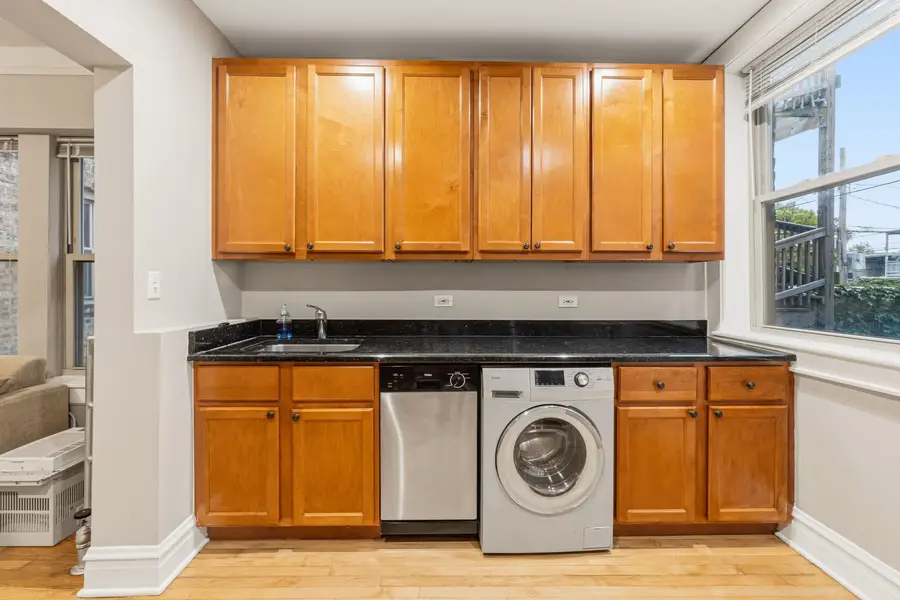 3257 W Olive Avenue #1E, Chicago, IL 60659 - #3