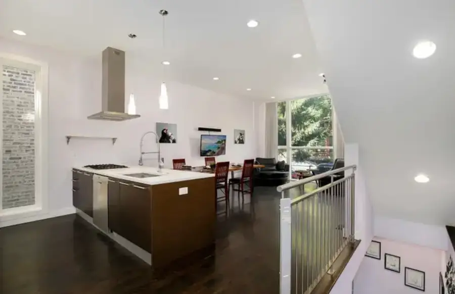 827 N Rockwell Street #1, Chicago, IL 60622 - #2
