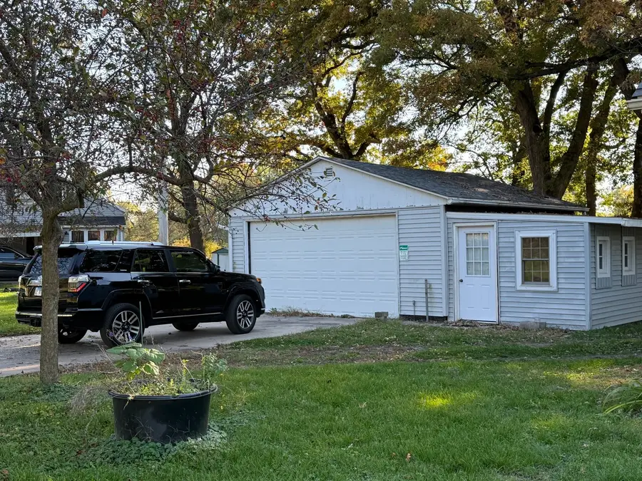 4120 6th Street, Rock Island, IL 61201 - #2