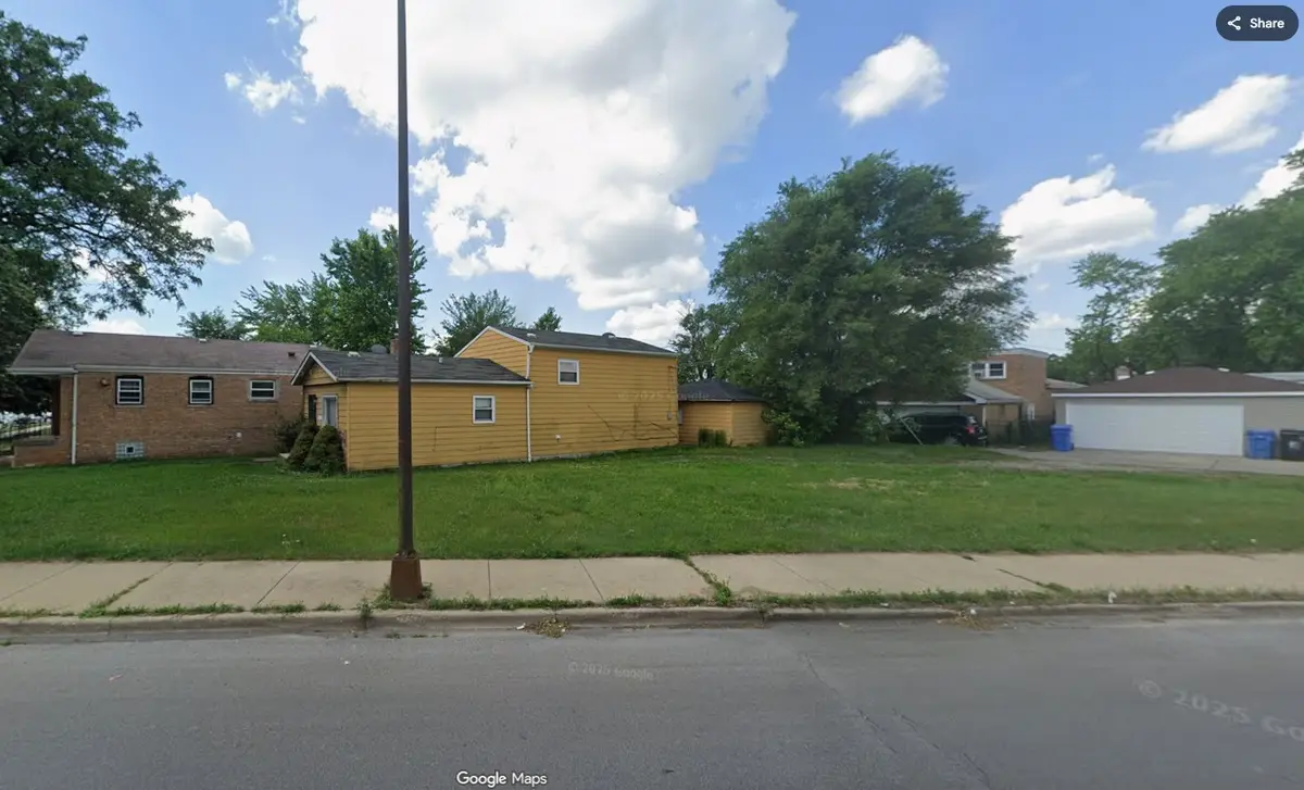 8910 S Anthony Avenue, Chicago, IL 60617 - #1