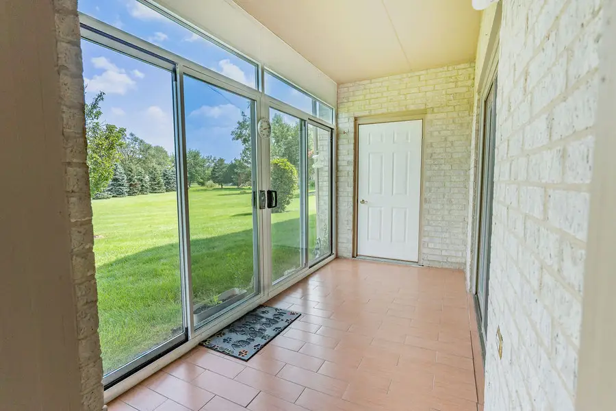 6420 Pine Trail Lane #2, Tinley Park, IL 60477 - #3