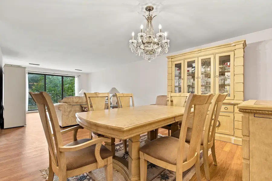 5501 Lincoln Avenue #206, Morton Grove, IL 60053 - #3