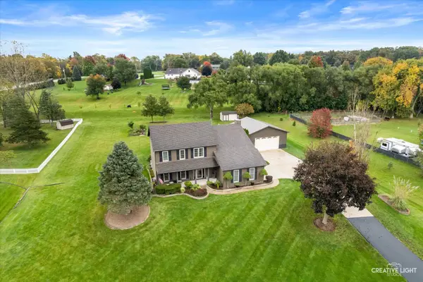 6 Fox Run Drive, Newark, IL 60541