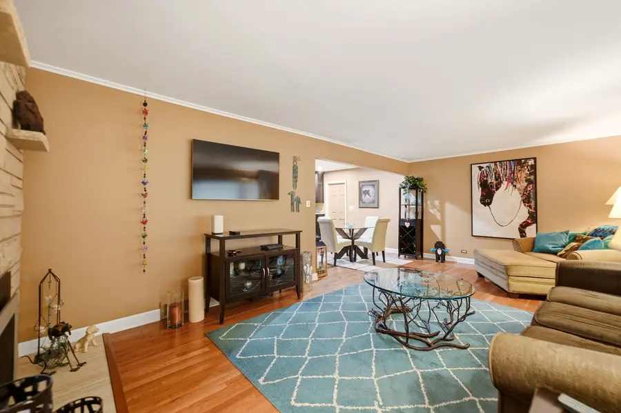 237 W Jackson Street, Elmhurst, IL 60126 - #2