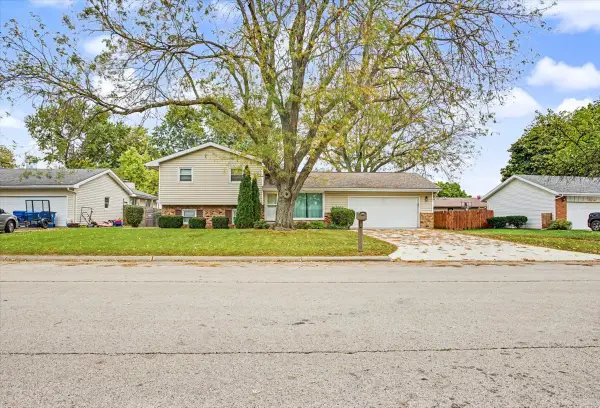 804 N Illini Avenue, Pontiac, IL 61764
