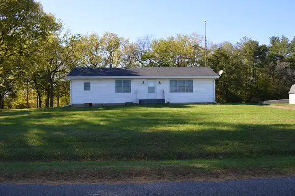 11581 2125 East Street, Princeton, IL 61356