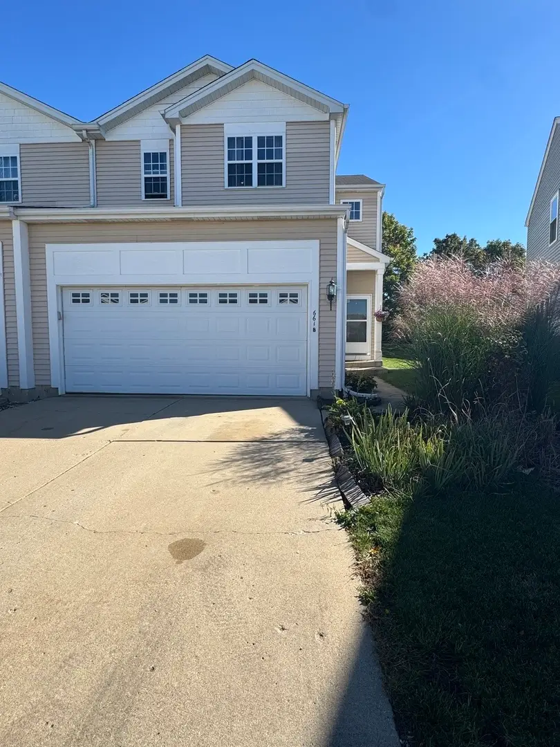 661 Fieldcrest Drive #B, South Elgin, IL 60177 - #1