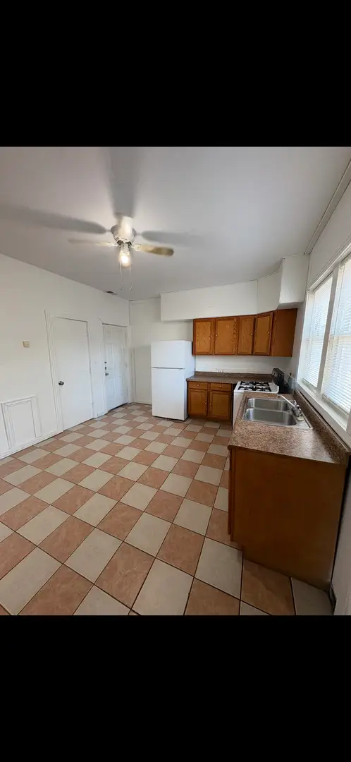 2301 S Sacramento Avenue, Chicago, IL 60623 - #3