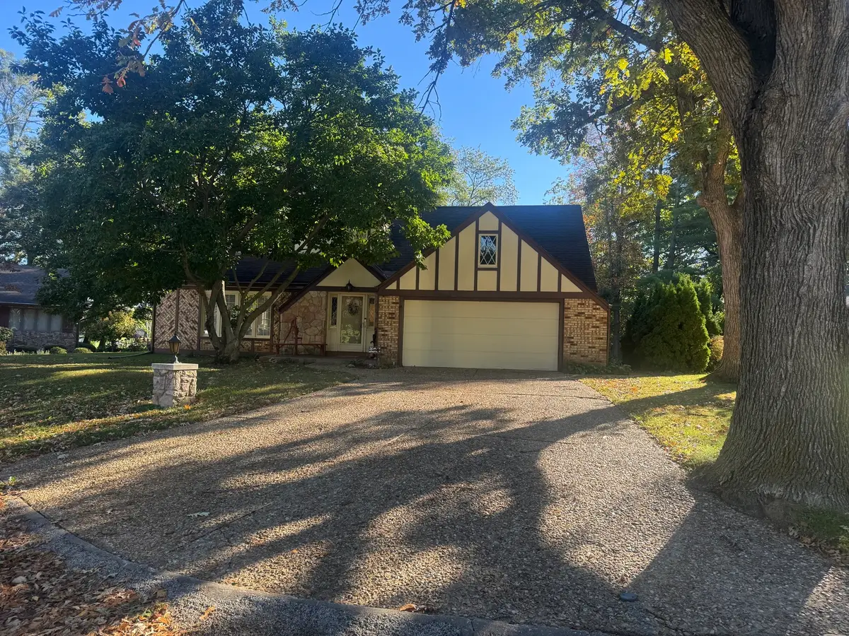 4135 Coachlight Court, Quincy, IL 62305 - #1