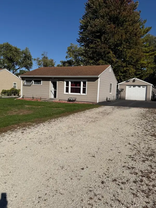 100 S West Street, Cortland, IL 60112