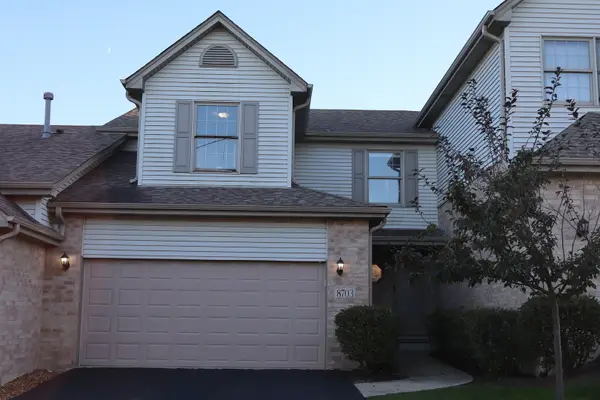 8703 Powers Court, Orland Park, IL 60462