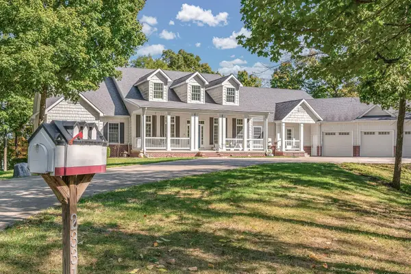 2331 Du Claire Road, Decatur, IL 62521