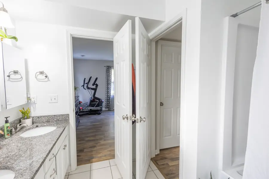 308 Ann Street, West Chicago, IL 60185 - #3