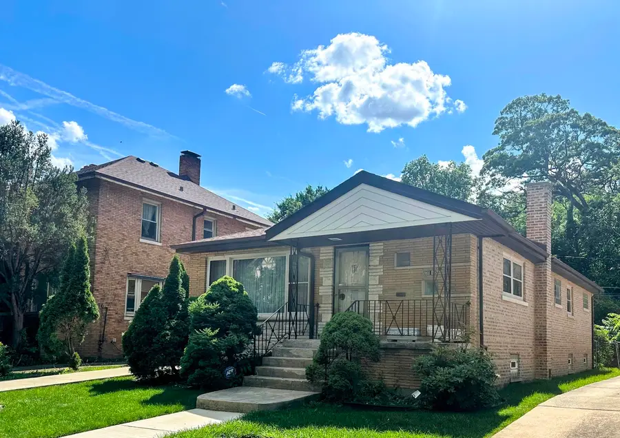 10912 S Longwood Drive, Chicago, IL 60643 - #3