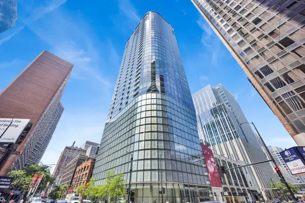 600 N Fairbanks Court #1504, Chicago, IL 60611