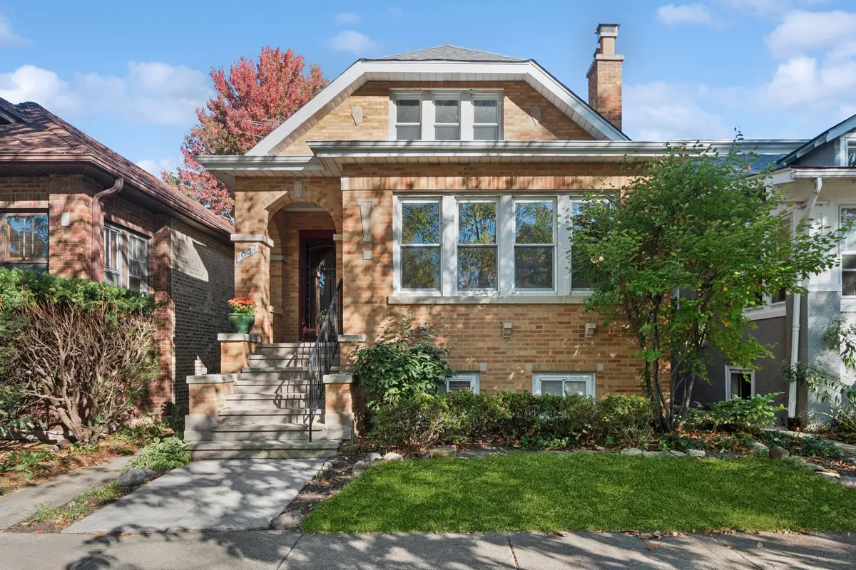 1037 Monroe Street, Evanston, IL 60202 - #1