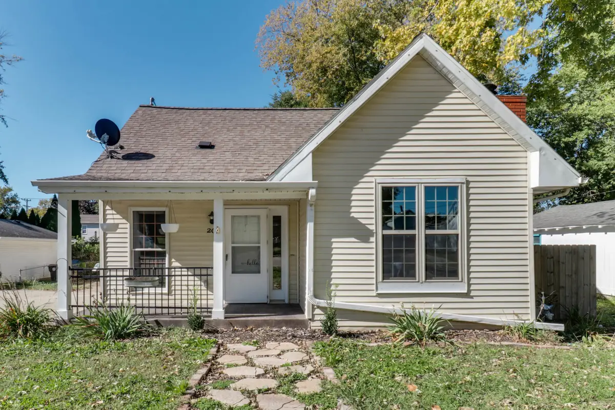 204 N Buchanan Street, Heyworth, IL 61745 - #1