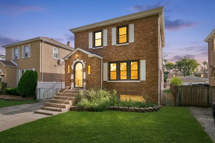 5313 S Tripp Avenue, Chicago, IL 60632 - #3