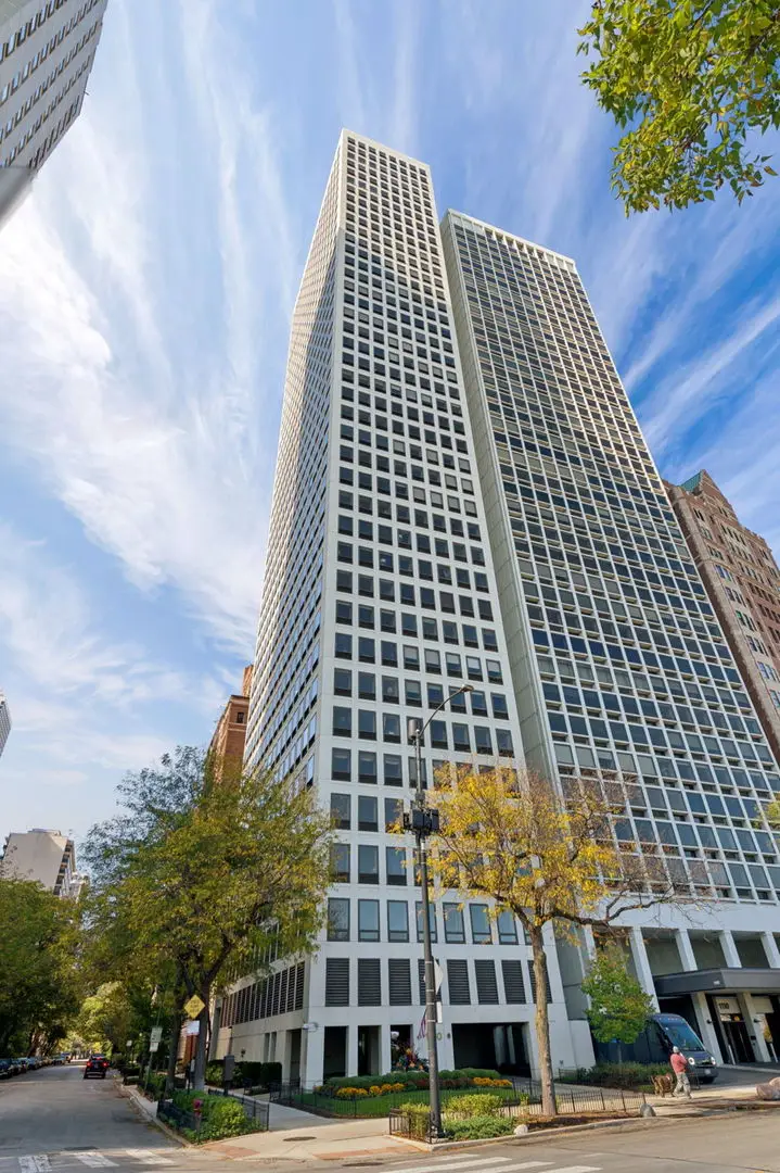 1100 N Lake Shore Drive #26B, Chicago, IL 60611 - #1