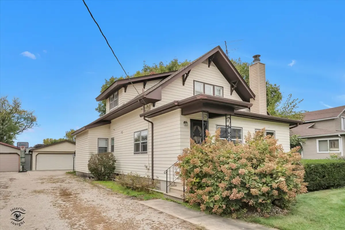240 E Genessee Street, Leland, IL 60531 - #1
