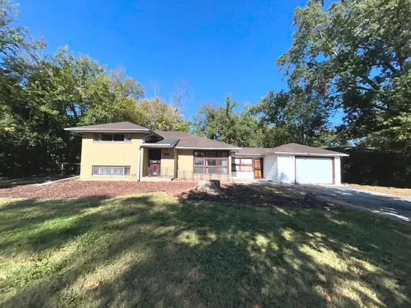 3108 Lexington Drive, Hazel Crest, IL 60429