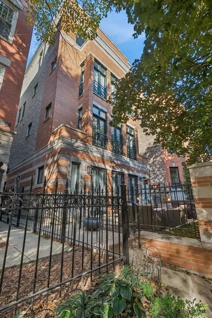 2842 N Burling Street #4, Chicago, IL 60657 - #1