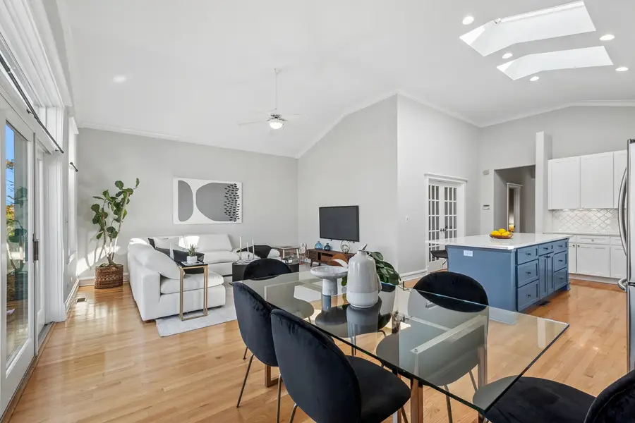 2842 N Burling Street #4, Chicago, IL 60657 - #2