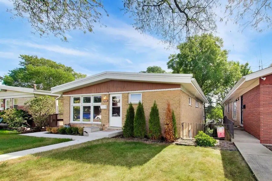 9039 Niles Center Road, Skokie, IL 60076 - #3
