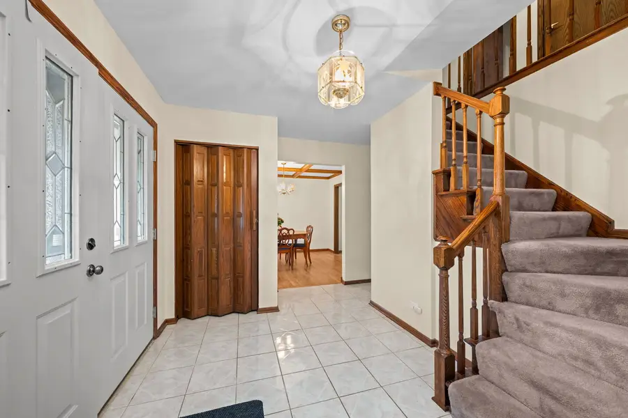 330 Ventura Club Drive, Roselle, IL 60172 - #3