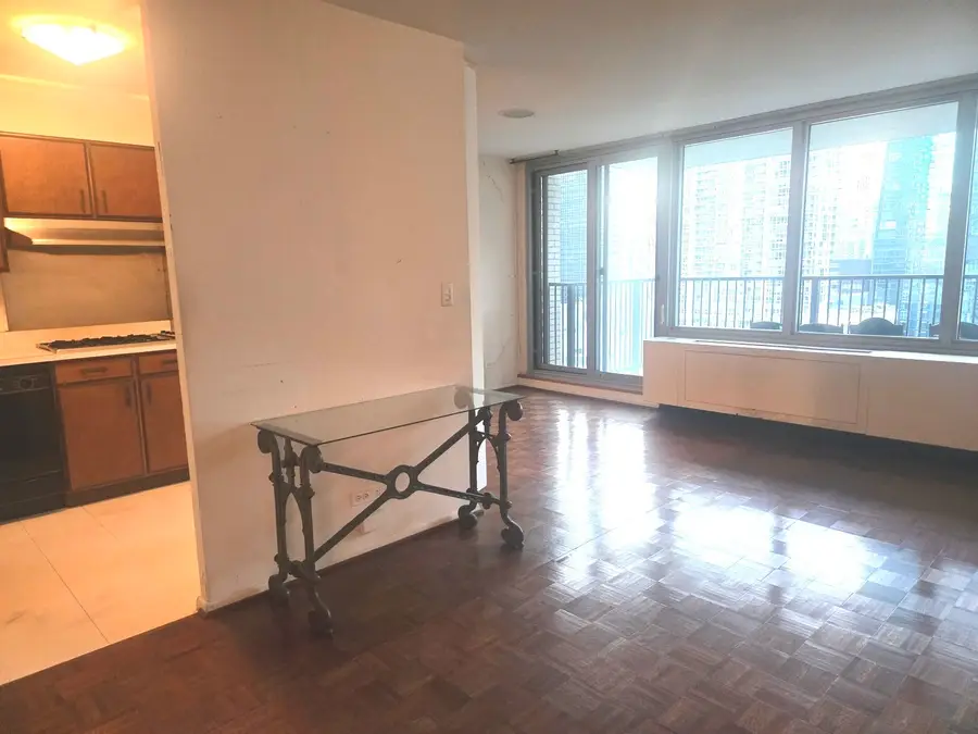 400 E Randolph Street #2218, Chicago, IL 60601 - #2