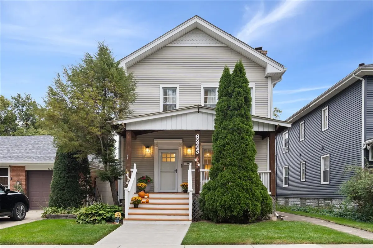 6243 N Nordica Avenue, Chicago, IL 60631 - #1