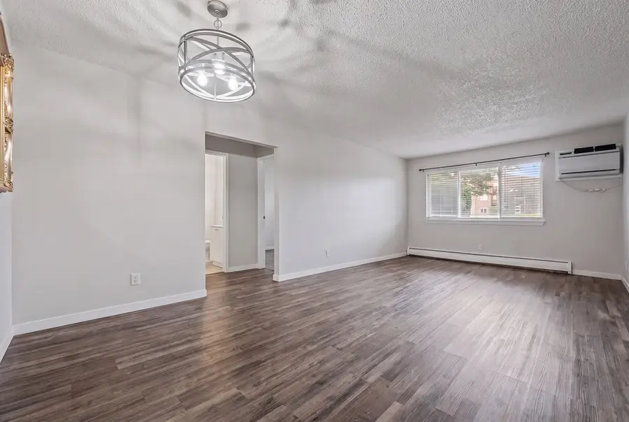 113 Boardwalk Street #E, Elk Grove Village, IL 60007 - #2