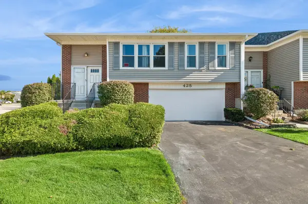 425 Monet Circle #425, Bolingbrook, IL 60440