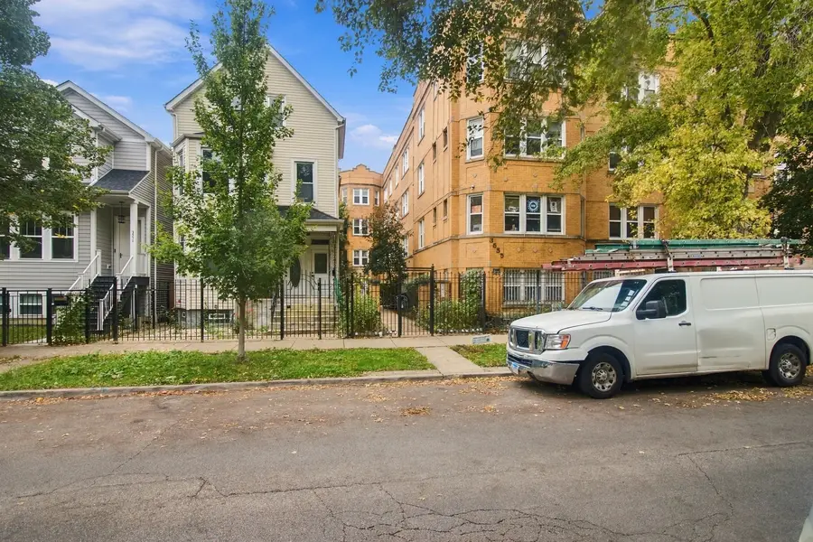 3555 W Lyndale Street #GB, Chicago, IL 60647 - #2