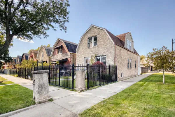 1156 N Keystone Avenue, Chicago, IL 60651