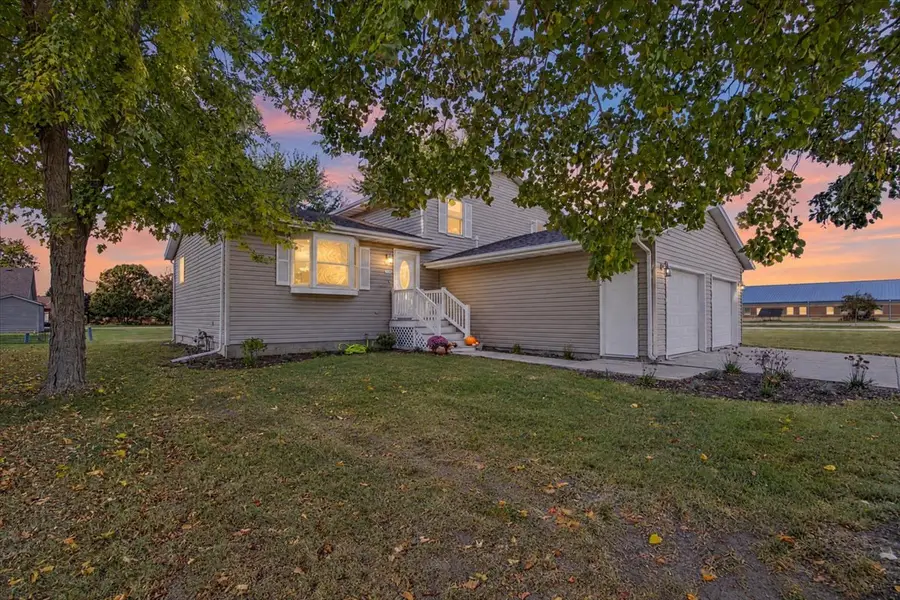 718 N Leona Lane, Forrest, IL 61741 - #2