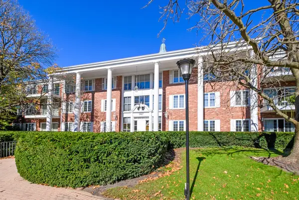 3427 Vollmer Road #309, Flossmoor, IL 60422