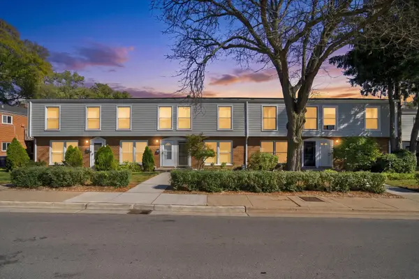 911 Waukegan Road #B, Deerfield, IL 60015