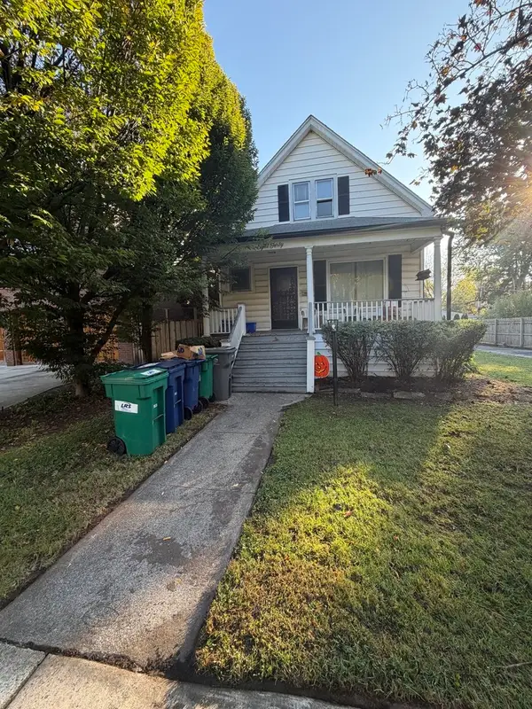 Address Withheld By Seller, Oak Park, IL 60302