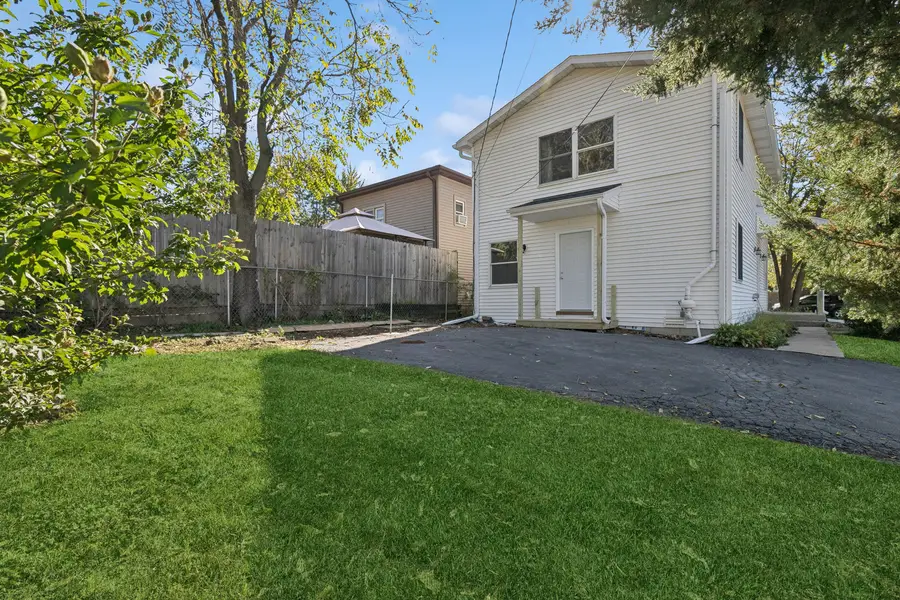 26371 N Diamond Lake Road, Mundelein, IL 60060 - #2