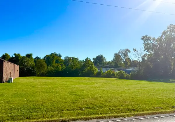 000 W College Street, Energy, IL 62933