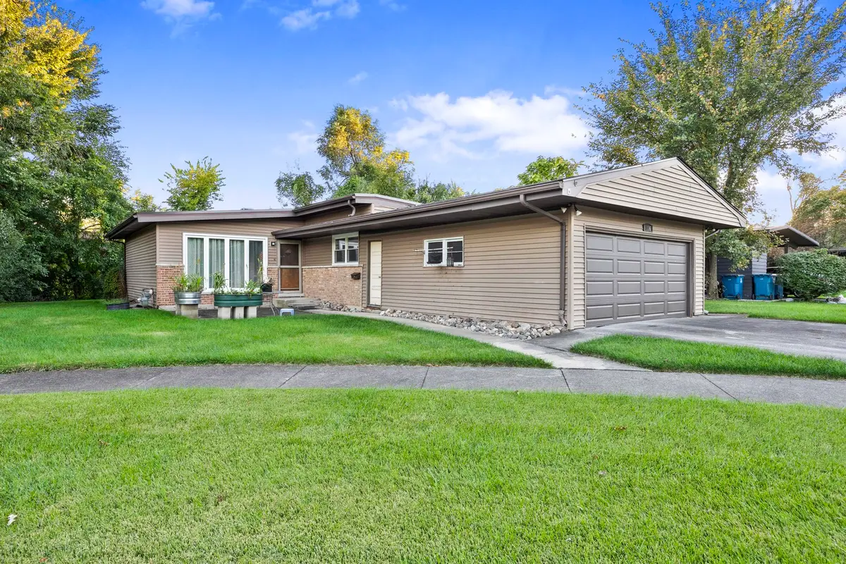 116 Elder Avenue, Chicago Heights, IL 60411 - #1