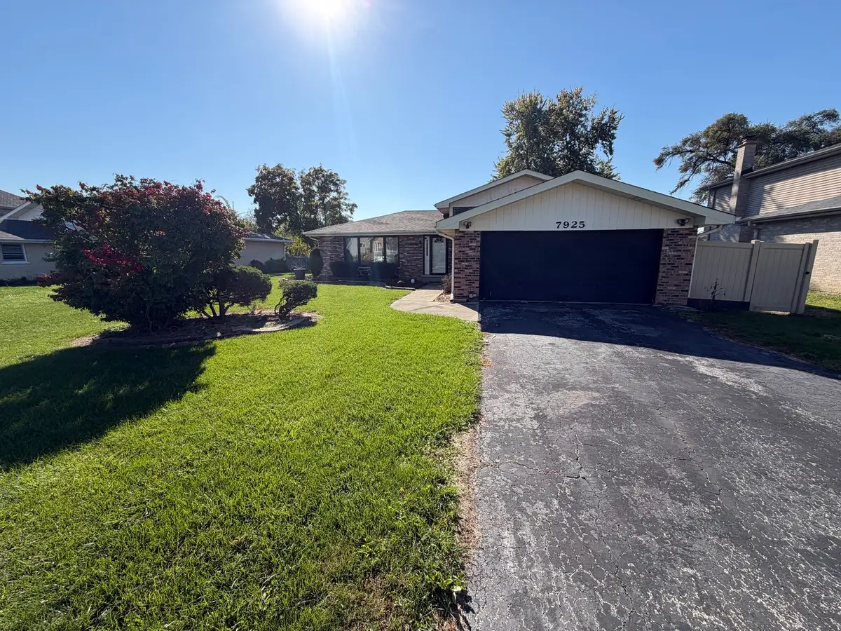 7925 W 101st Street, Palos Hills, IL 60465 - #1