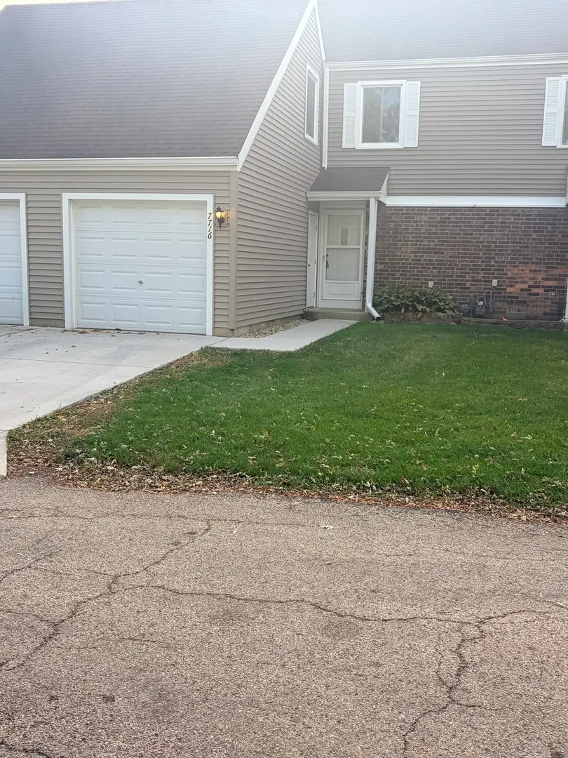 7716 Bolton Way, Hanover Park, IL 60133 - #3