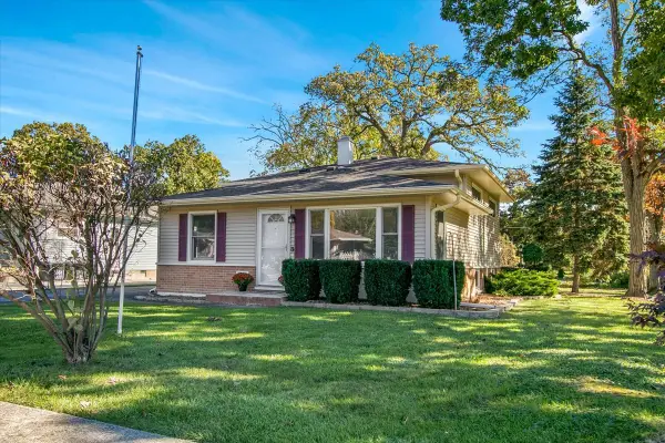 745 Geddes Avenue, Winthrop Harbor, IL 60096
